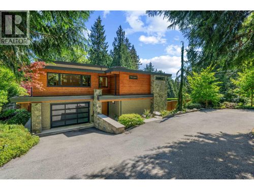 6184 Eastmont Dr, West Vancouver, BC, V7W1X3 | Card Image