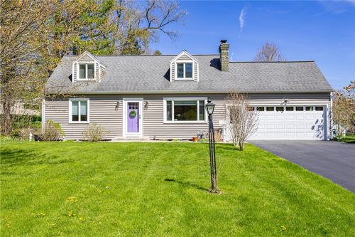 141 Highledge Dr, Penfield, NY, 14526-2450 | Card Image