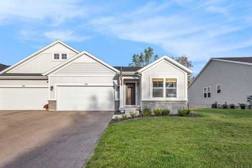 194 Hickory Valley Dr, Kalamazoo, MI, 49009-1273 | Card Image