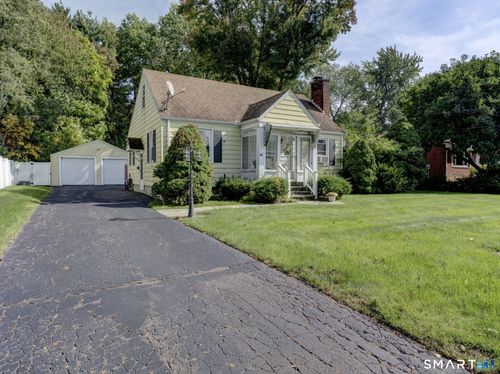 44 Brook Street, Newington, CT, 06111 | Card Image