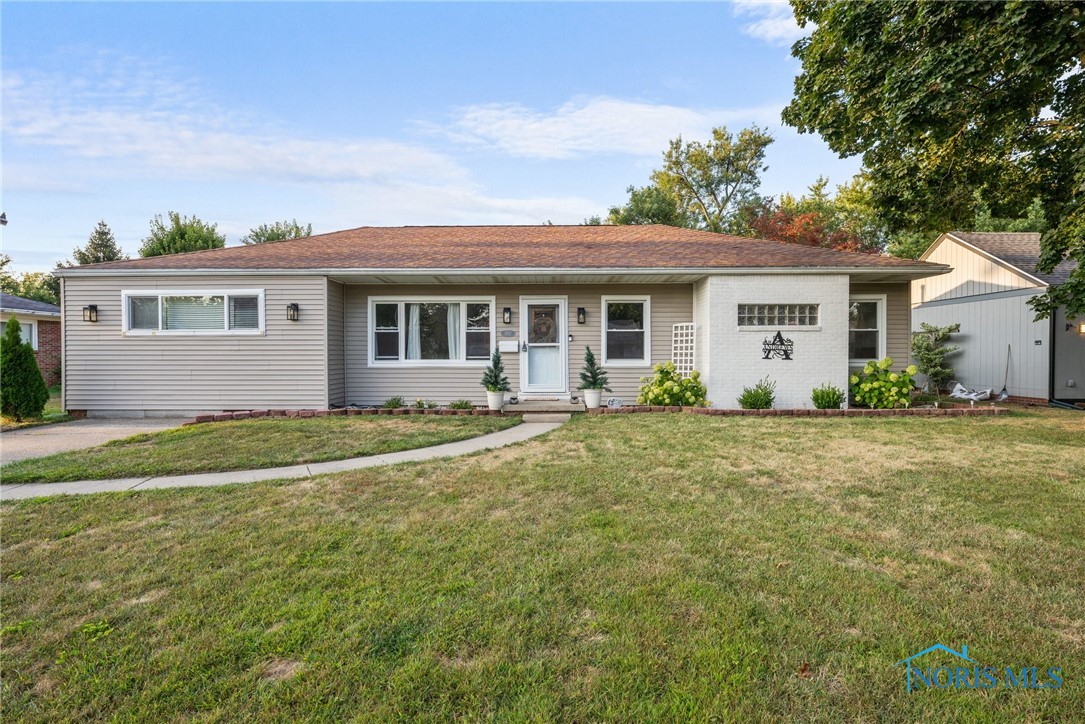Charlotte St, Toledo, OH 43613