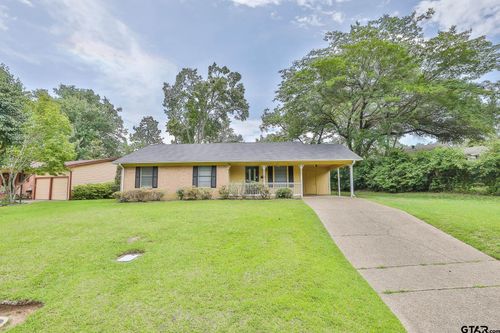 1707 Sampson Dr, Tyler, TX, 75701-4940 | Card Image