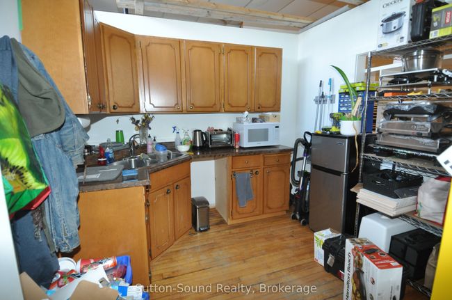 975 2nd Ave E, Home with 0 bedrooms, 0 bathrooms and null parking in Owen Sound ON | Image 8