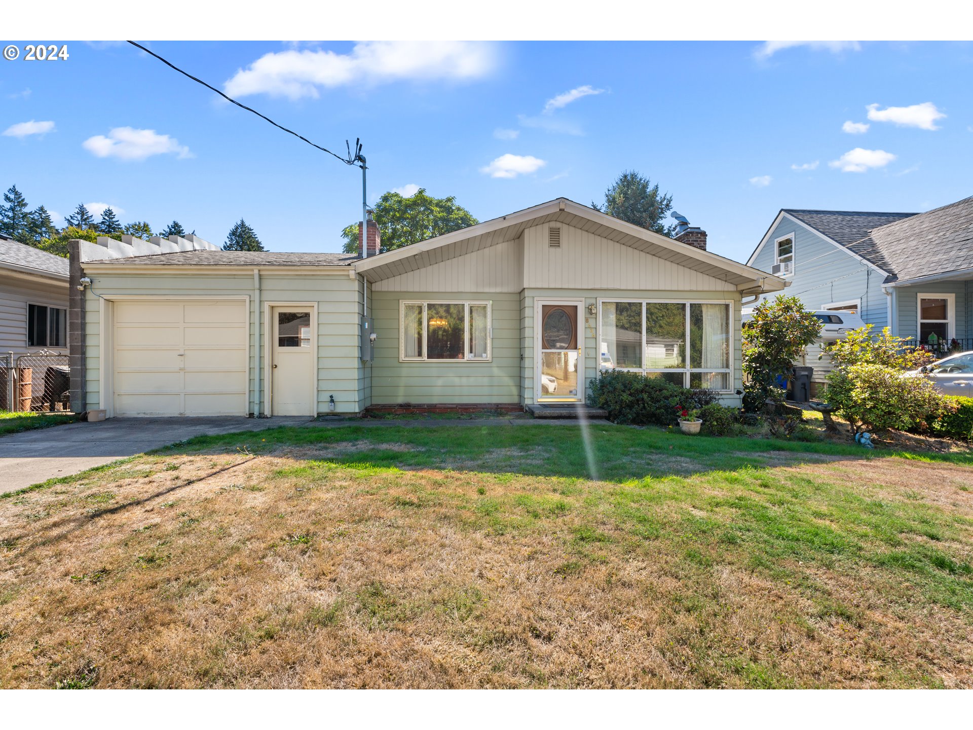 Eugene St, Portland, OR 97220