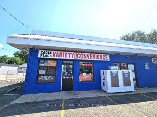 230 Erie Ave, Brantford, ON, N3S2H2 | Card Image