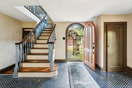 51 Laurel Rd, New City, NY, 10956-4827 | Card Image