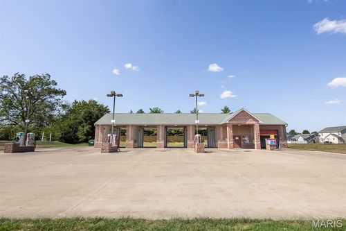 759 N Jefferson St, Mascoutah, IL, 62258-1447 | Card Image