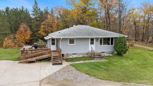 4324 E Us Highway 169, Bovey, MN, 55709-8656 | Card Image