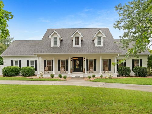 106 Fairways Blvd N, Tullahoma, TN, 37388-4814 | Card Image