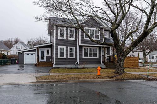 3198 Ashburn Ave, Halifax, NS, B3L4C1 | Card Image