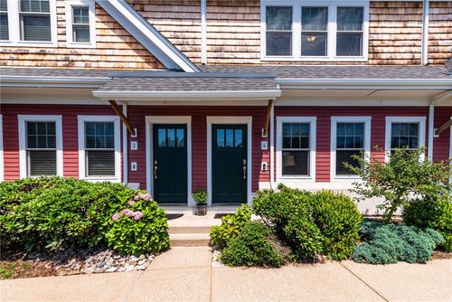 4-265 Post Rd, Warwick, RI, 02888-1543 | Card Image