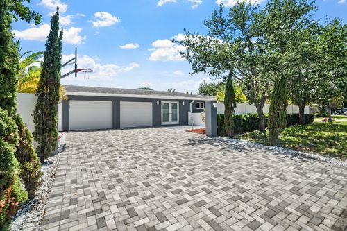 5496 Ne 22nd Ave, Fort Lauderdale, FL, 33308-3225 | Card Image