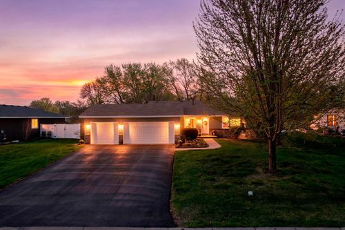 17076 Forfar Ct, Farmington, MN, 55024-9218 | Card Image
