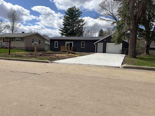 161 S Johnson Street, Berlin, WI, 54923 | Card Image