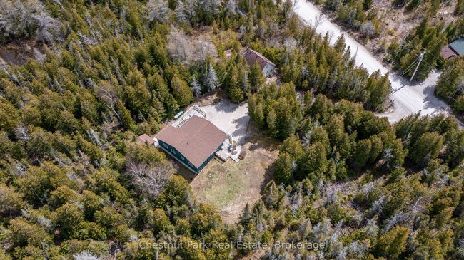 39 Hatt St, House other with 2 bedrooms, 1 bathrooms and 4 parking in Tobermory ON | Image 4