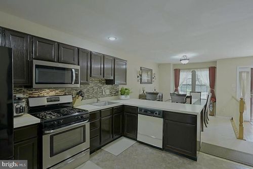 57-1402 Redwood Ct, WEST CHESTER, PA, 19380-2103 | Card Image