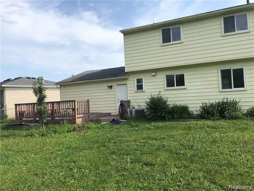 43967 Fredericksburg St, Canton, MI, 48188-1720 | Card Image