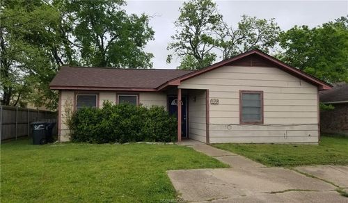 209 Richards St, College Station, TX, 77840-3943 | Card Image