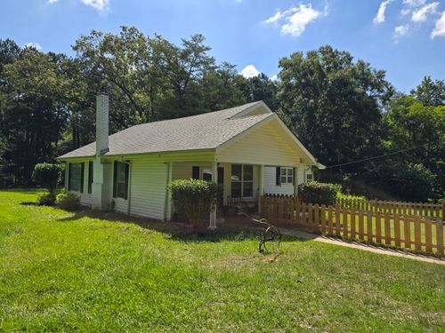 563 Highway 18, Bay Springs, MS, 39422-5101 | Card Image