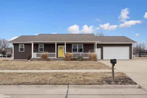 1301 Huron St, Mediapolis, IA, 52637-7844 | Card Image