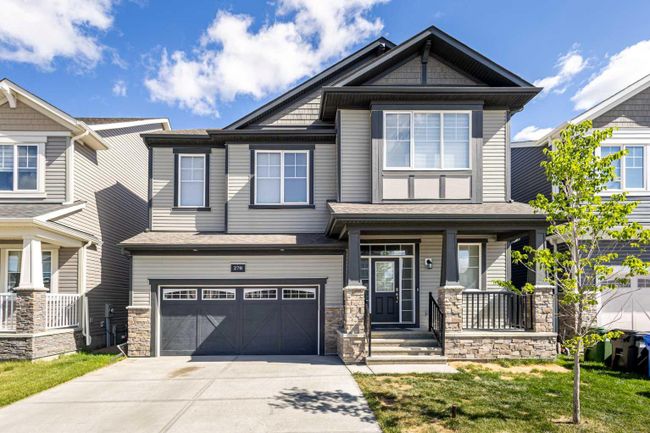 270 Carringham Rd Nw, House detached with 5 bedrooms, 3 bathrooms and 4 parking in Calgary AB | Image 1