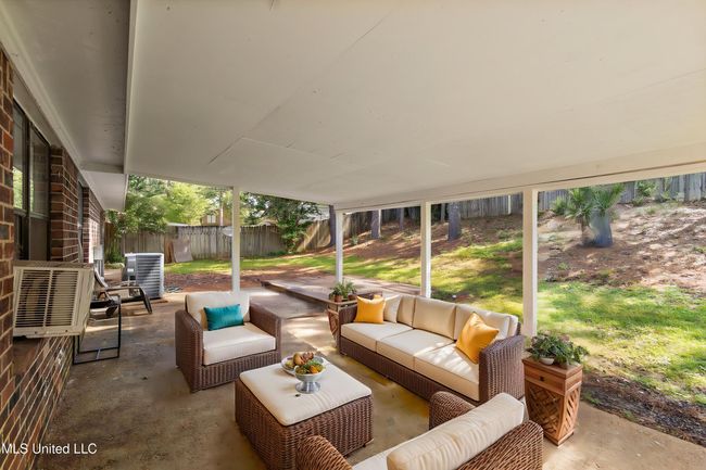 Virtual Staged-Patio | Image 31
