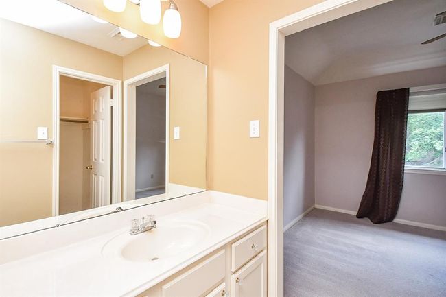 1907 Hickory Hill Ct, House other with 4 bedrooms, 4 bathrooms and 3 parking in Sugar Land TX | Image 19
