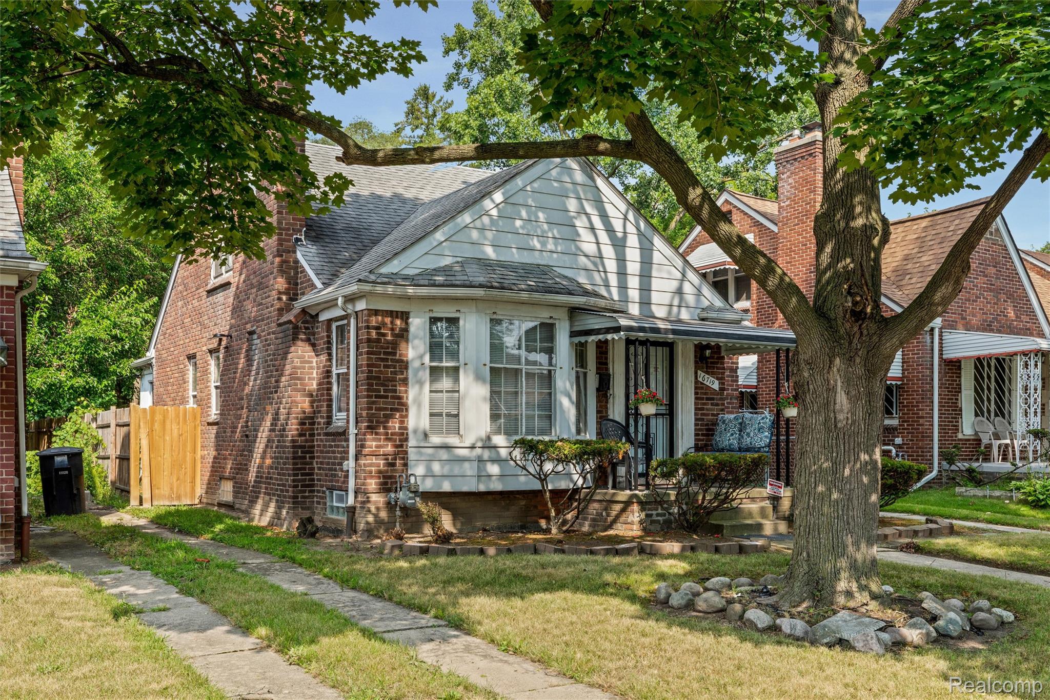 Residential in Detroit 2