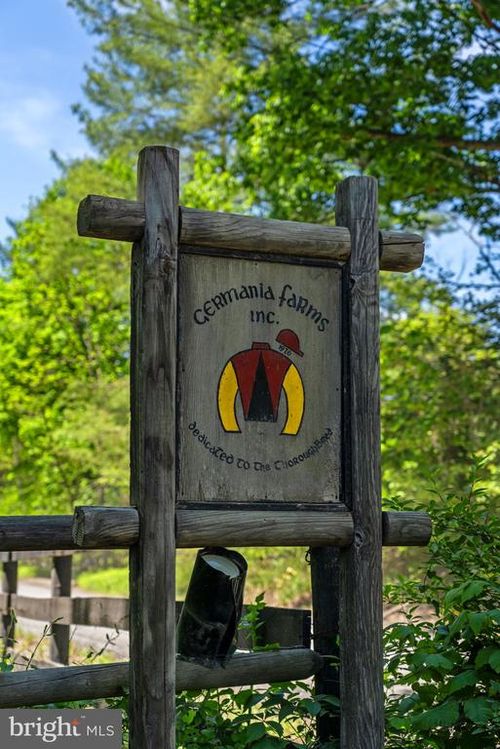 24680 Germania Ln, ALDIE, VA, 20105-2752 | Card Image