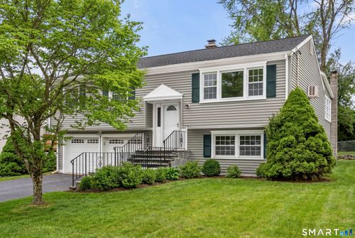 293 Sigwin Dr, Fairfield, CT, 06824-4007 | Card Image