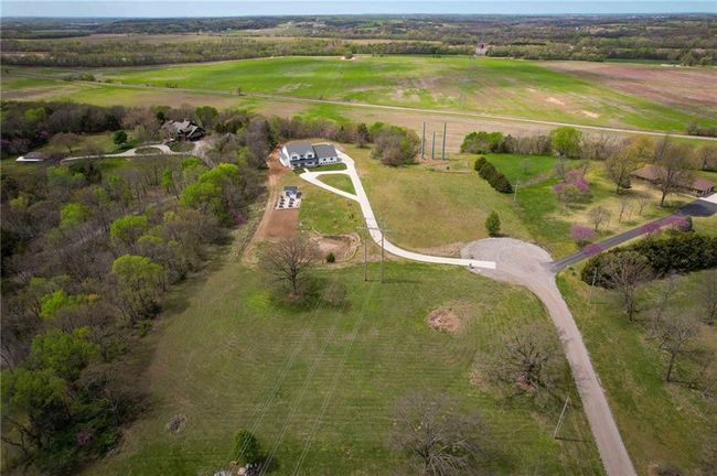 24905 W 57 Th St, House other with 7 bedrooms, 6 bathrooms and null parking in Shawnee KS | Image 59