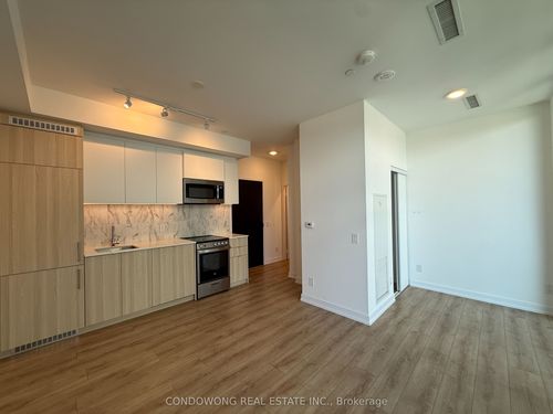 702-500 Dupont St, Toronto, ON, M6G0B8 | Card Image