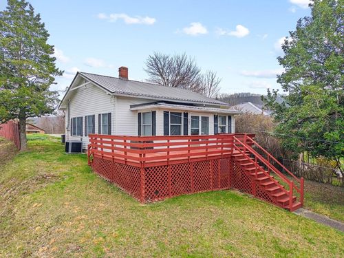 403 S Madison Avenue, Pulaski, VA, 24301 | Card Image
