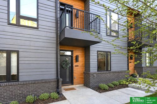 5321 Elmwood Plz, Omaha, NE, 68106-1023 | Card Image