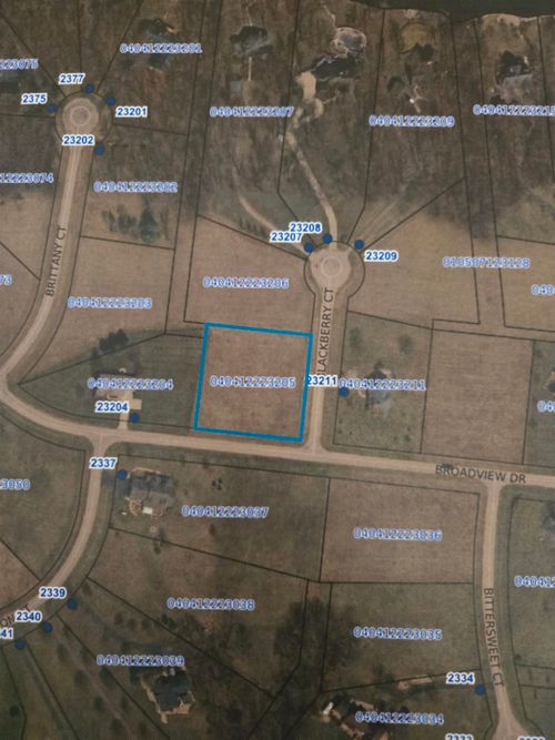 23-205 Blackberry Ct, LANARK, IL, 61046-9385 | Card Image