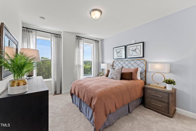 RAL_WAI_Julianne_Model_Signature B_ bed | Image 19