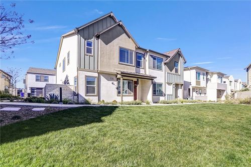 27660 Ensemble Place, Valencia, CA, 91381 | Card Image