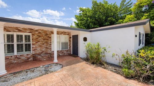 0-5040 Ne 14th Terrace, Fort Lauderdale, FL, 33334 | Card Image