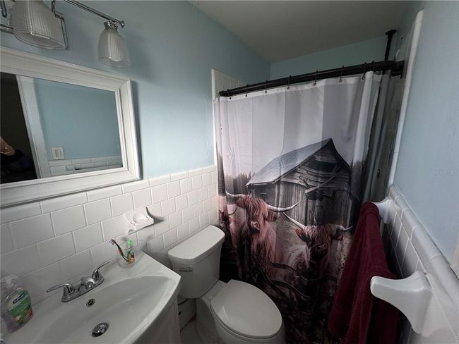 2000 Mcclellan Rd, House other with 4 bedrooms, 2 bathrooms and null parking in Frostproof FL | Image 36