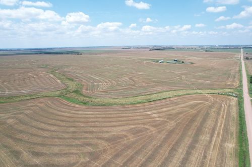 489 Frontier Rd, McPherson, KS, 67460 | Card Image