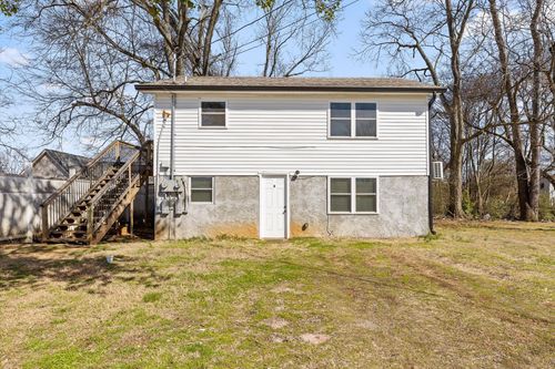 860 Berry St Ne, Cleveland, TN, 37311-2119 | Card Image
