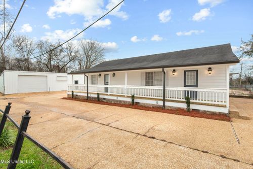 1030 Greymont Ave, Jackson, MS, 39202-2718 | Card Image