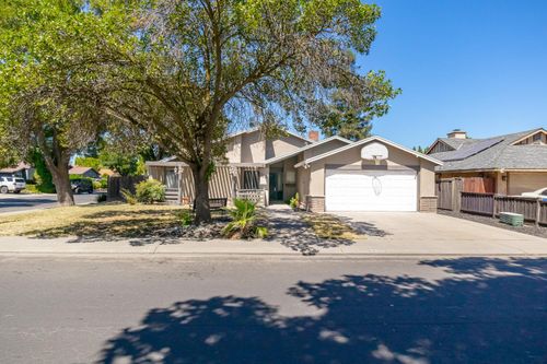 2801 Zarand Dr, Modesto, CA, 95355-1936 | Card Image