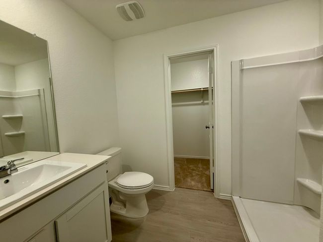 Master Bath | Image 15