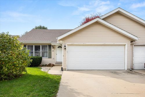 803 Ashbury Way, Ottawa, IL, 61350-9025 | Card Image