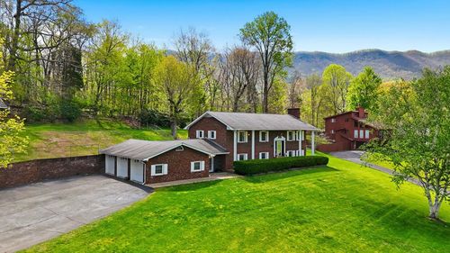 64 Dye Dr, Lebanon, VA, 24266-1130 | Card Image