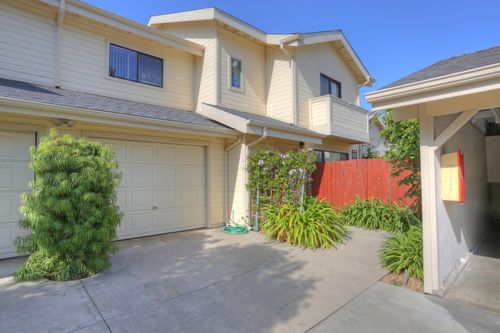 4-34 Ocean View Ave, Santa Barbara, CA, 93103-3903 | Card Image