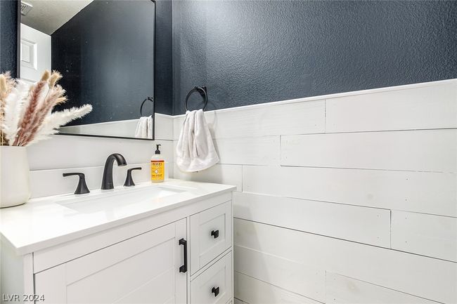 7805 Falling Pines Pl, House other with 4 bedrooms, 3 bathrooms and null parking in Las Vegas NV | Image 21
