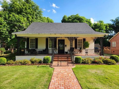 1622 Crest Dr, Columbus, GA, 31906-3506 | Card Image