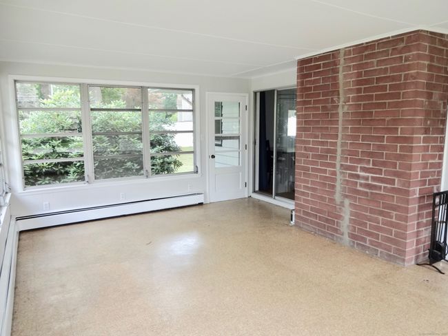 1 Birchwood Dr, House other with 3 bedrooms, 1 bathrooms and null parking in Ansonia CT | Image 27